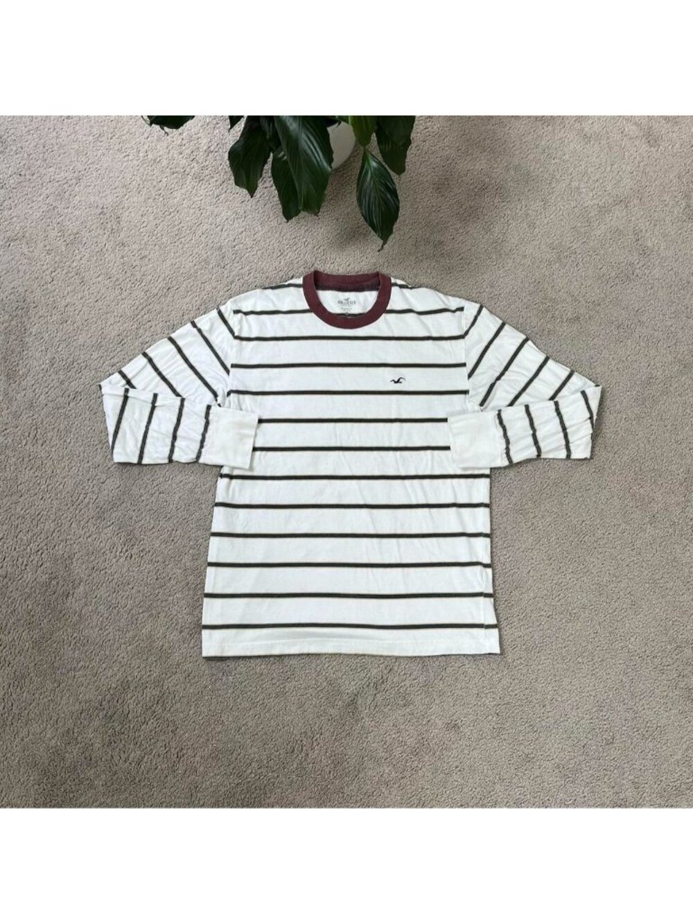 White / Navy Blue / Burgundy Hollister Striped Ringer Long-Sleeve T-Shirt